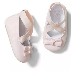 Janie and Jack Ballet crib shoe